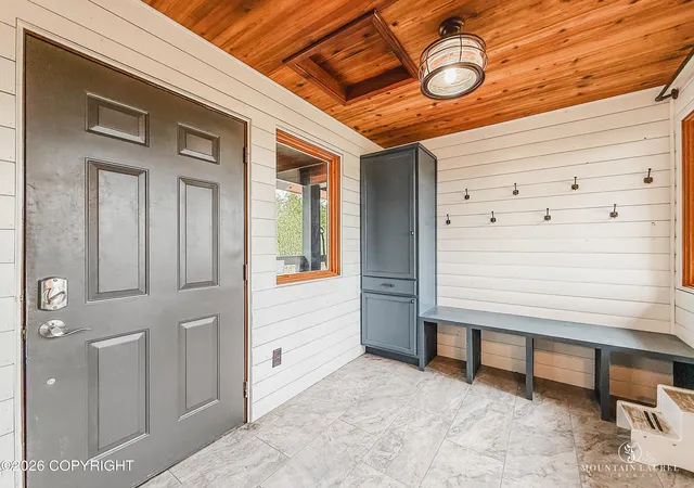 Photo 3 of Sale Pending at 3825 E Palmdale Dr, Wasilla, AK 99654 | MLS# 26-6483 | Listing updated on 2026-07-06
