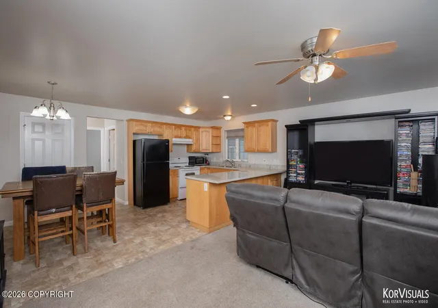 3rd image of 8032 W Donna Marie Ln, Wasilla, AK 99623 | MLS# 26-6393