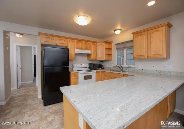 4th image of 8032 W Donna Marie Ln, Wasilla, AK 99623 | MLS# 26-6393
