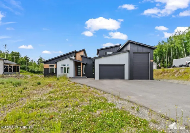 3rd image of 1814 S Berlin Rose St, Wasilla, AK 99623 | MLS# 26-6561