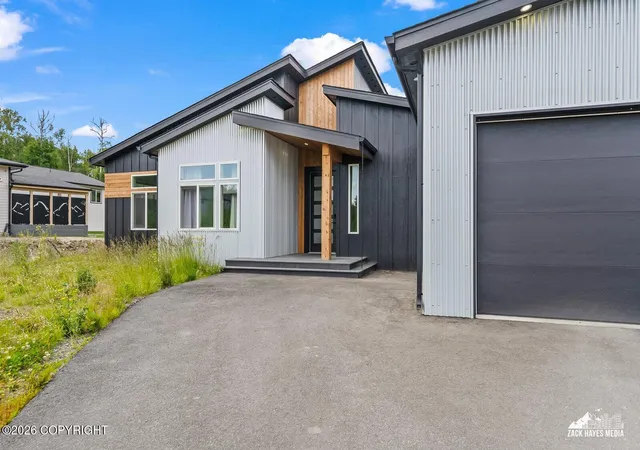 5th image of 1814 S Berlin Rose St, Wasilla, AK 99623 | MLS# 26-6561
