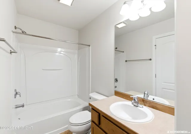 Homes for sale in Anchorage, AK | 238 Glenn Abbey Pl #18, Anchorage, AK 99504 | MLS# 26-7142