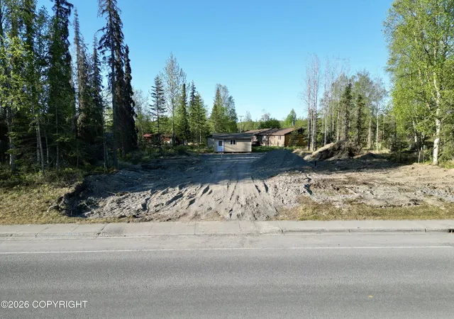 Photo 2 of Land for sale at 325 S Kobuk St, Soldotna, AK 99669 | MLS# 26-6564 | Listing updated on 2026-06-05