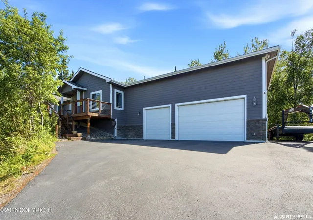 Homes for sale in Eagle River, AK | 11237 Jessie Mae Cir, Eagle River, AK 99577 | MLS# 26-6649