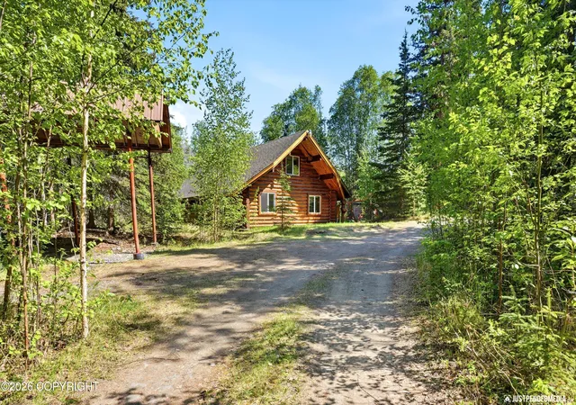 Homes for sale in Chugiak, AK | 22774 Needels Loop, Chugiak, AK 99567 | MLS# 26-6599
