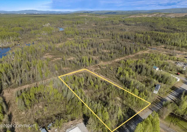 3rd image of 1279 Atigun St, North Pole, AK 99705 | MLS# 26-6711