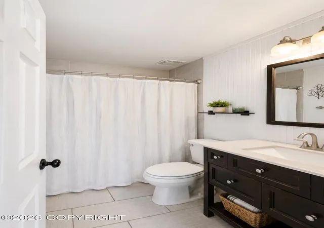 Photo 2 of Sale Pending at 2928 Ambergate Dr, Anchorage, AK 99504 | MLS# 26-7254 | Listing updated on 2026-08-21