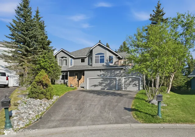 Photo 2 of Sale Pending at 16141 Bridgewood Cir, Anchorage, AK 99516 | MLS# 26-6607 | Listing updated on 2026-07-01