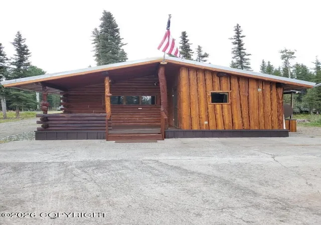 Photo 3 of Single family home for sale at 27 Klutina River Trl Rd, Copper Center, AK 99573 | MLS# 26-7047 | Listing updated on 2026-07-18