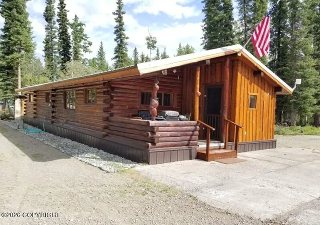 Photo 1 of Single family home for sale at 27 Klutina River Trl Rd, Copper Center, AK 99573 | MLS# 26-7047 | Listing updated on 2026-07-18