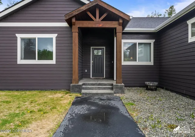 5th image of 4112 N Paradise Dr, Wasilla, AK 99654 | MLS# 26-7130