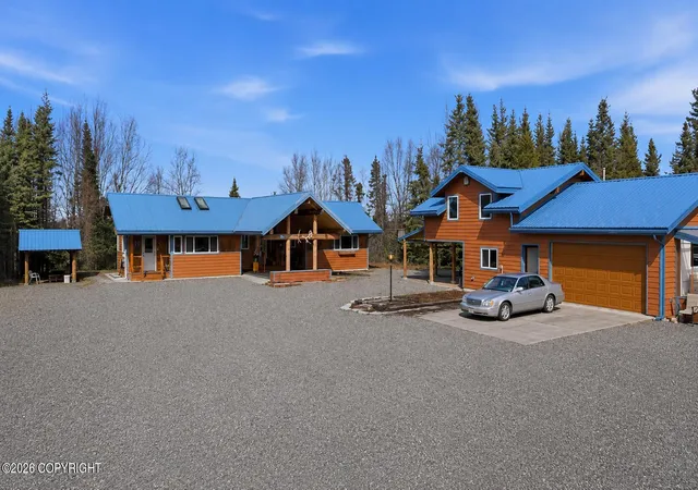 Homes for sale in Kenai, AK | 38131 Woods Dr, Kenai, AK 99611 | MLS# 26-7851