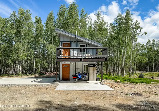 Homes for sale in Big Lake, AK | 15776 W Sun Dr, Big Lake, AK 99623 | MLS# 26-6960