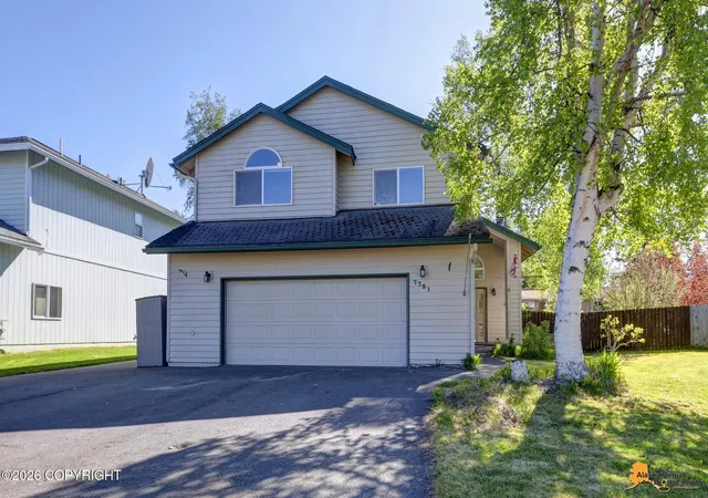 Photo 4 of Sale Pending at 7731 Big Spruce Cir, Anchorage, AK 99502 | MLS# 26-6672 | Listing updated on 2026-08-31