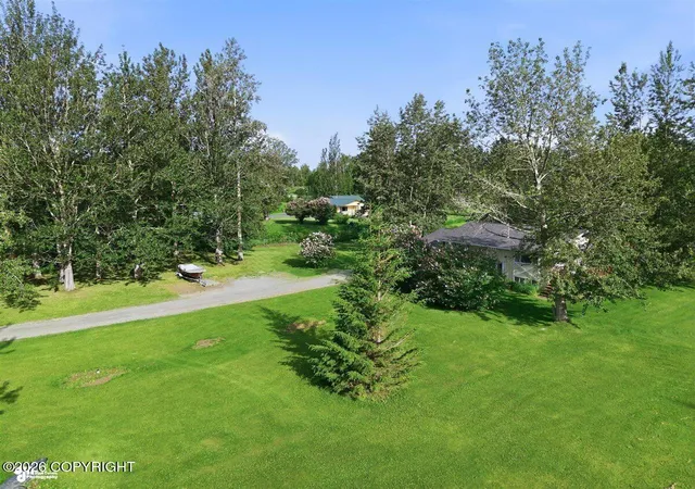 Homes for sale in Palmer, AK | 12075 E Chalet Dr, Palmer, AK 99645 | MLS# 26-8196
