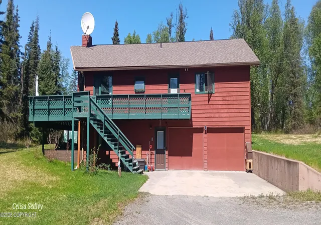 Homes for sale in Soldotna, AK | 49425 Tote Rd, Soldotna, AK 99669 | MLS# 26-6707