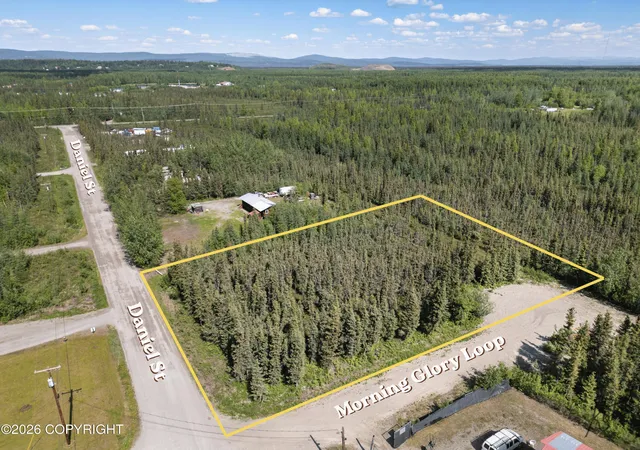 1st image of 1440 Daniel St, North Pole, AK 99705 | MLS# 26-8643