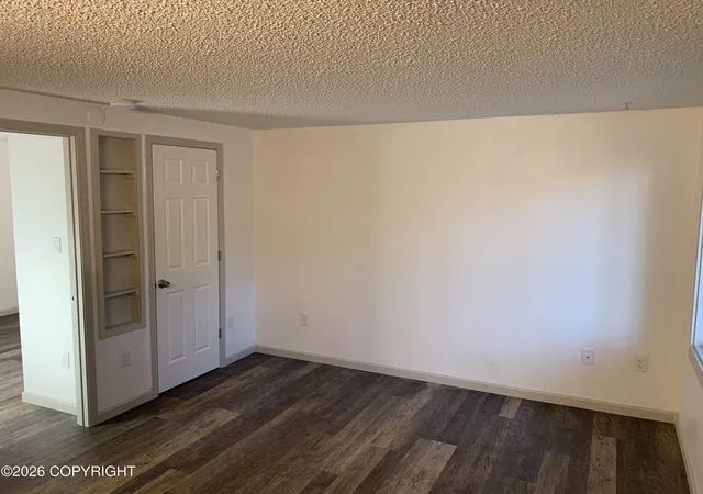 Homes for sale in Anchorage, AK | 1521 Kinnikinnick St, Anchorage, AK 99508 | MLS# 26-7141