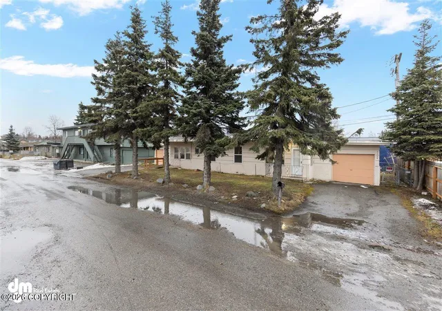 Photo 26 of Single family home for sale at 1102 W 29th Place, Anchorage, AK 99503 | MLS# 26-6830 | Listing updated on 2026-08-07