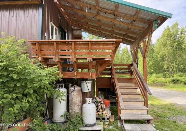Photo 4 of Single family home for sale at 21148 E Alatna Rd, Talkeetna, AK 99676 | MLS# 26-7831 | Listing updated on 2026-06-29