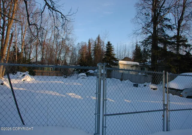 Photo 1 of Land for sale at 4300 Hayes St, Anchorage, AK 99503 | MLS# 26-6877 | Listing updated on 2026-07-21