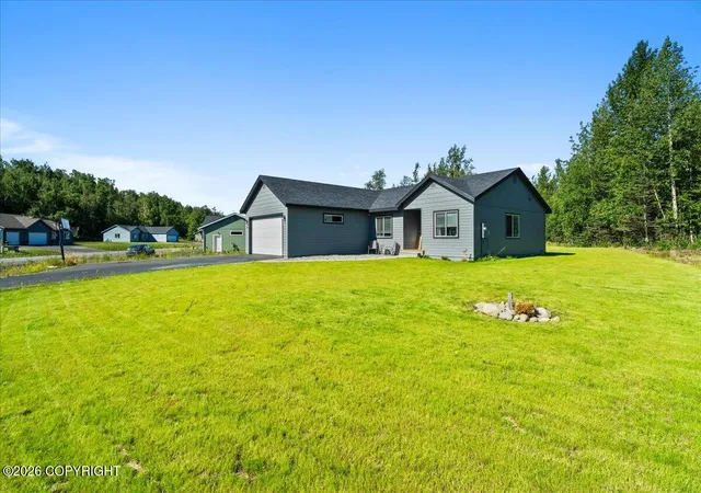 Photo 3 of Sale Pending at 2844 N Northgate Pl, Wasilla, AK 99654 | MLS# 26-10636 | Listing updated on 2026-08-25