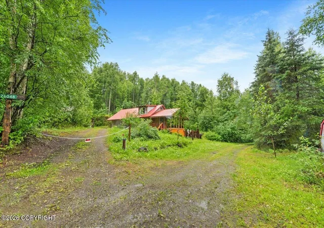 Photo 5 of Single family home for sale at 26048 W Clover Dr, Willow, AK 99688 | MLS# 26-7281 | Listing updated on 2026-07-23