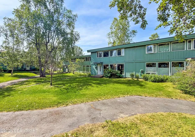 Homes for sale in Anchorage, AK | 1823 Bunker St #19, Anchorage, AK 99503 | MLS# 26-6945