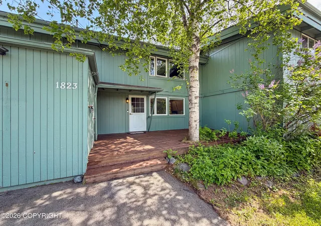 Homes for sale in Anchorage, AK | 1823 Bunker St #19, Anchorage, AK 99503 | MLS# 26-6945