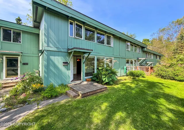 Homes for sale in Anchorage, AK | 1823 Bunker St #19, Anchorage, AK 99503 | MLS# 26-6945