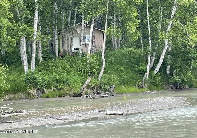 Homes for sale in Skwentna, AK | Tract B Asls 80-083, Skwentna, AK 99667 | MLS# 26-6974