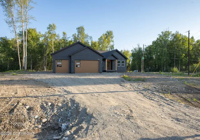 Photo 4 of Sale Pending at 9578 W Palermo Cir, Wasilla, AK 99623 | MLS# 26-10594 | Listing updated on 2026-09-07