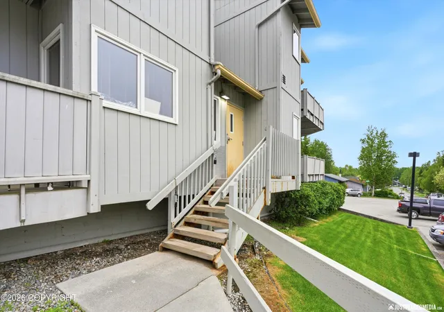 Homes for sale in Anchorage, AK | 4109 Lynn Dr #114, Anchorage, AK 99508 | MLS# 26-7006