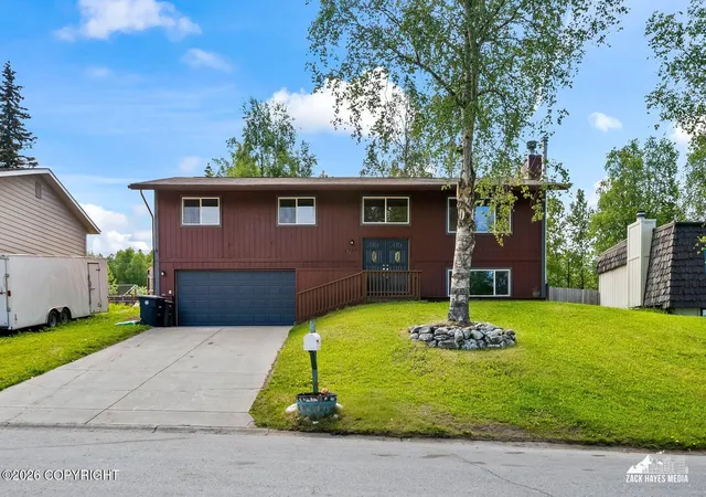 Homes for sale in Anchorage, AK | 6548 Notting Hill Dr, Anchorage, AK 99504 | MLS# 26-7017