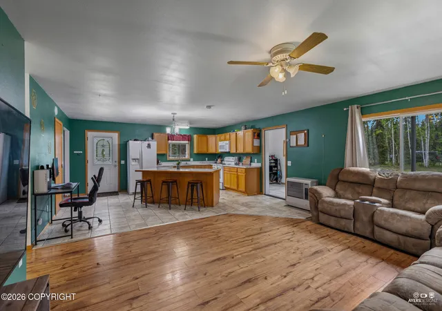 Homes for sale in Soldotna, AK | 37111 Chinook St, Soldotna, AK 99669 | MLS# 26-7222