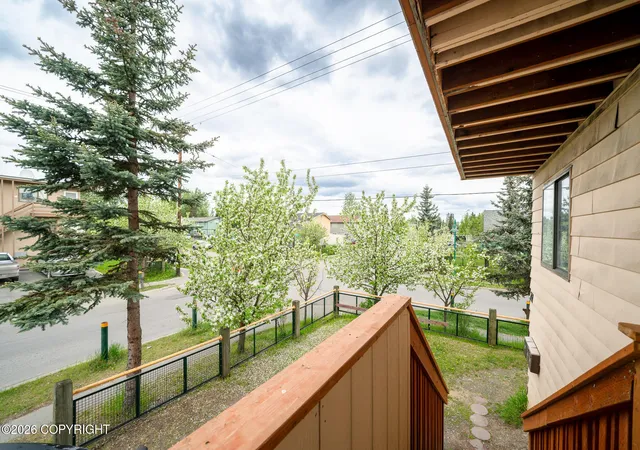 70th image of 241 N Park St, Anchorage, AK 99508 | MLS# 26-7102