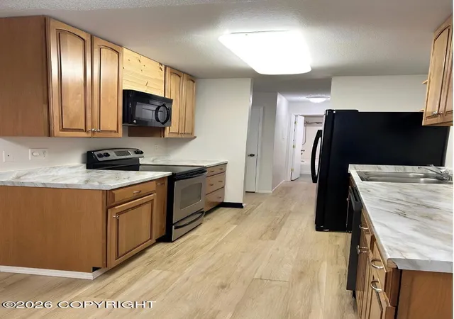 Homes for sale in Anchorage, AK | 3100 Ward Pl #5, Anchorage, AK 99517 | MLS# 26-7214