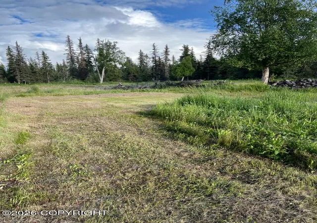 2nd image of 53245 Coyote Ln, Nikiski/north Kenai, AK 99611 | MLS# 26-7225