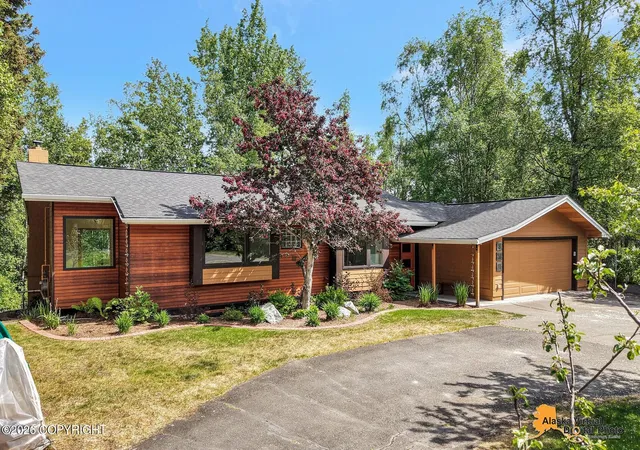 1st image of 2201 Arctic Cir, Anchorage, AK 99517 | MLS# 26-7608