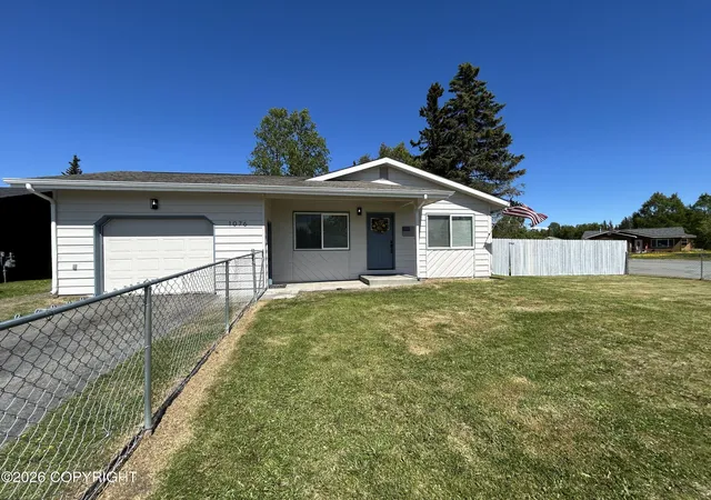4th image of 1076 Walnut Ave, Kenai, AK 99611 | MLS# 26-7239