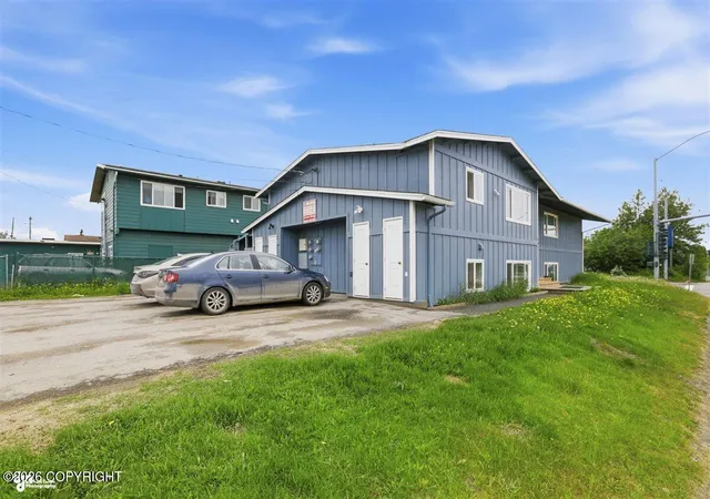 Homes for sale in Anchorage, AK | 701 Bragaw St, Anchorage, AK 99508 | MLS# 26-7760