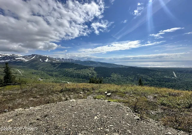 4th image of 9824 Meadow Rd, Anchorage, AK 99516 | MLS# 26-7378
