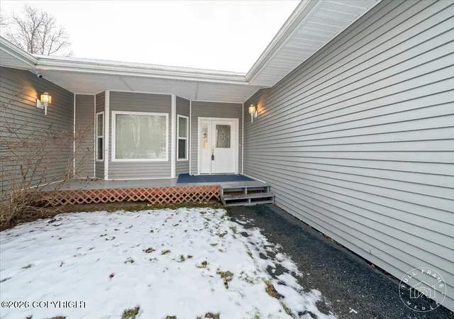 Photo 3 of Single family home for sale at 4570 W Yundt Dr, Wasilla, AK 99623 | MLS# 26-7316 | Listing updated on 2026-06-18