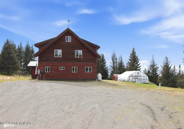Homes for sale in Homer, AK | 67659 Royle Ln, Homer, AK 99603 | MLS# 26-7520