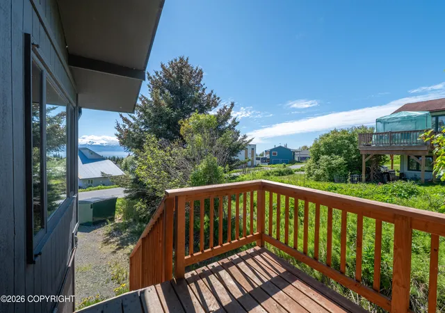 Homes for sale in Homer, AK | 398 Mountain View Dr, Homer, AK 99603 | MLS# 26-7408