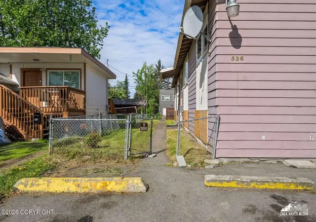 2nd image of 526 N Hoyt St, Anchorage, AK 99508 | MLS# 26-7335