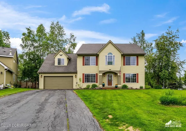 2nd image of 636 Timberlane Cir, Anchorage, AK 99515 | MLS# 26-7397