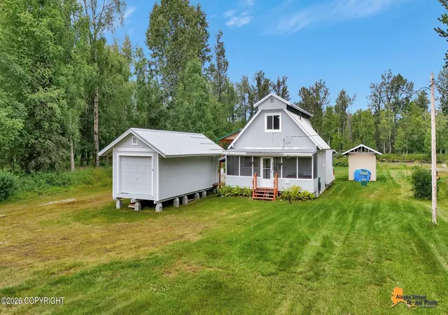 Homes for sale in Willow, AK | 18973 W Willow Cir, Willow, AK 99688 | MLS# 26-7439