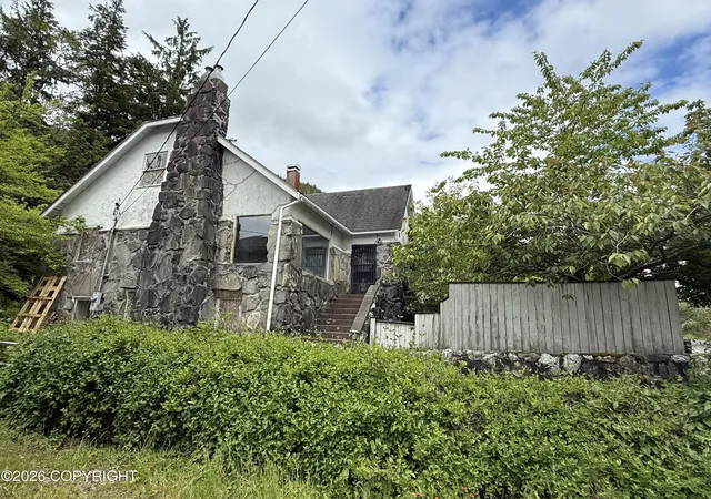 Homes for sale in Ketchikan, AK | 2408 2nd Ave, Ketchikan, AK 99901 | MLS# 26-7423
