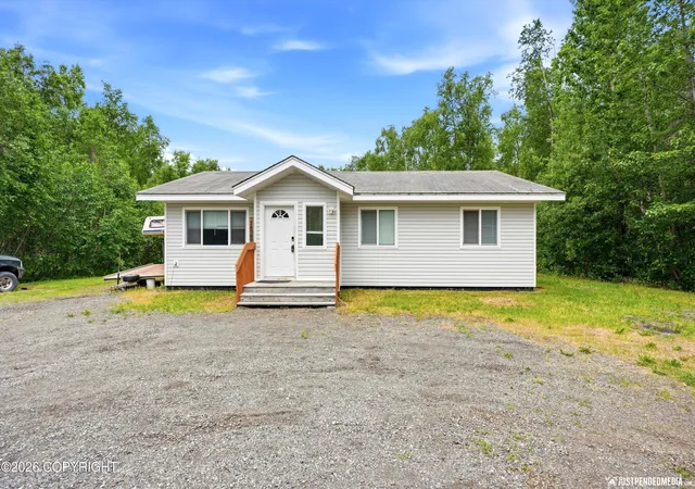 Homes for sale in Wasilla, AK | 7500 S Fiskari Dr, Wasilla, AK 99623 | MLS# 26-7438